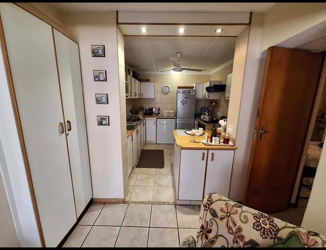 4 BEDROOM HOUSE FOR SALE IN DIAZ